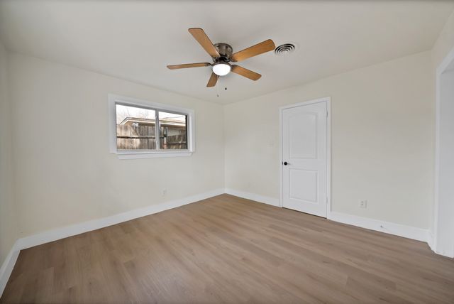 5404 Westcreek Drive, Fort Worth, TX 76133