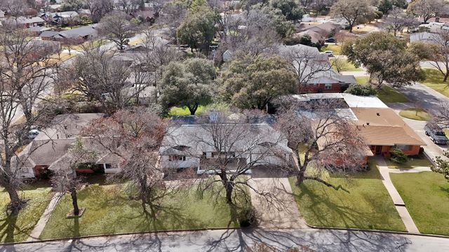 5404 Westcreek Drive, Fort Worth, TX 76133