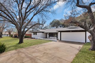 5404 Westcreek Drive, Fort Worth, TX 76133