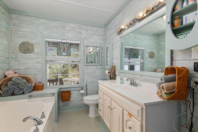 8103 Adamek Road, Brenham, TX 77833