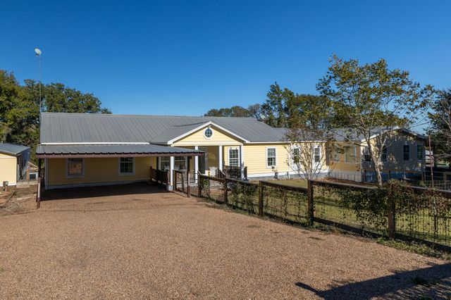 8103 Adamek Road, Brenham, TX 77833