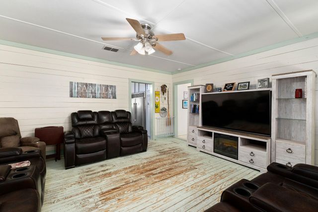 8103 Adamek Road, Brenham, TX 77833