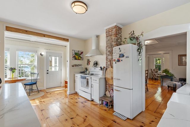 1101 Washington Street WINTER, Gloucester, MA 01930