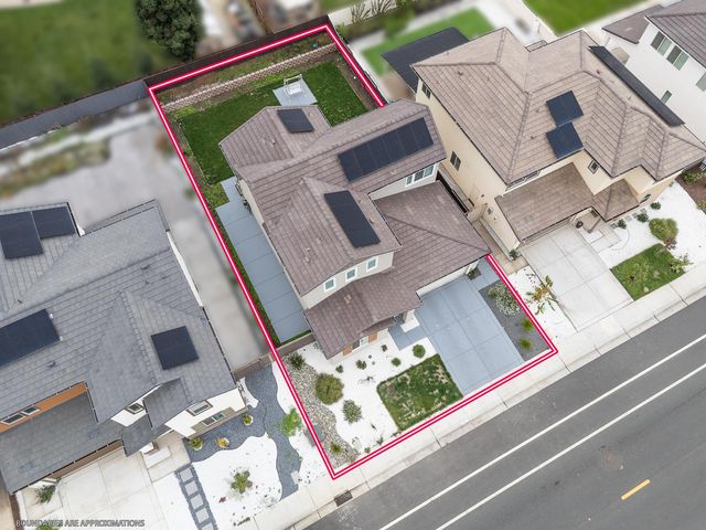 1496 Algodon Rd, Olivehurst, CA 95961