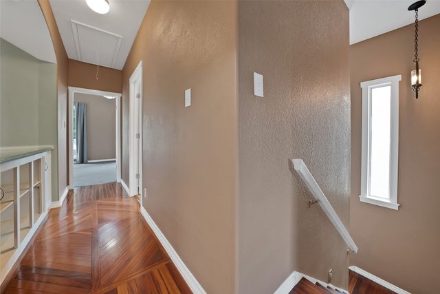 3033 Everest Drive, Bedford, TX 76021