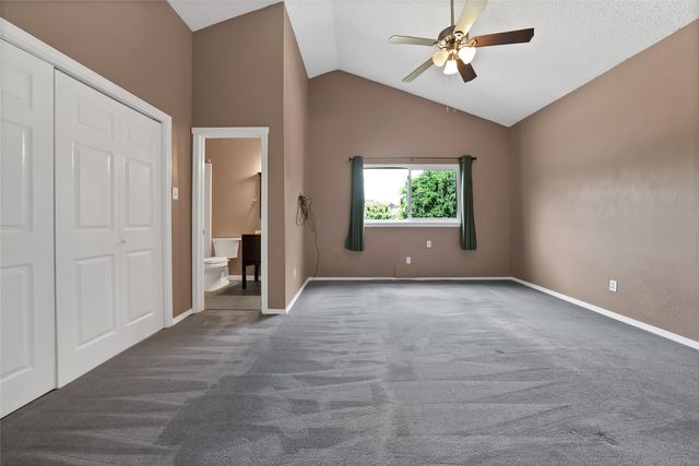 3033 Everest Drive, Bedford, TX 76021