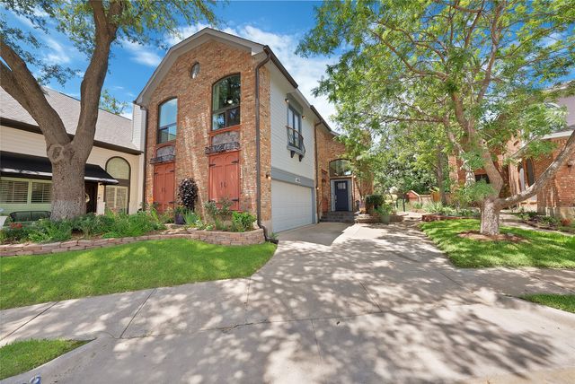 3033 Everest Drive, Bedford, TX 76021