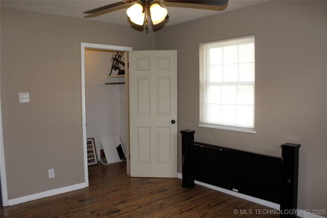 503 W McCurtain, Calera, OK 74730