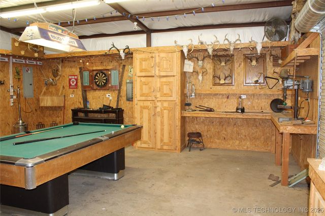 503 W McCurtain, Calera, OK 74730