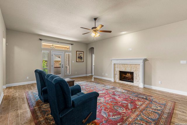 1082 Cedar Glen, New Braunfels, TX 78132