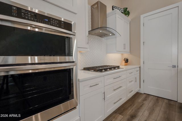 1218 E TUMBLEWEED Drive, Phoenix, AZ 85085
