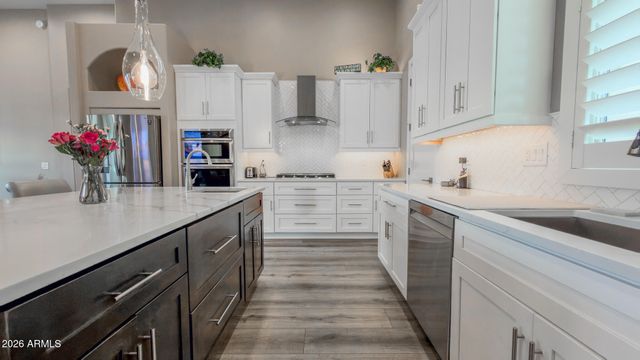 1218 E TUMBLEWEED Drive, Phoenix, AZ 85085