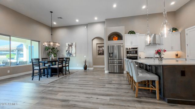 1218 E TUMBLEWEED Drive, Phoenix, AZ 85085