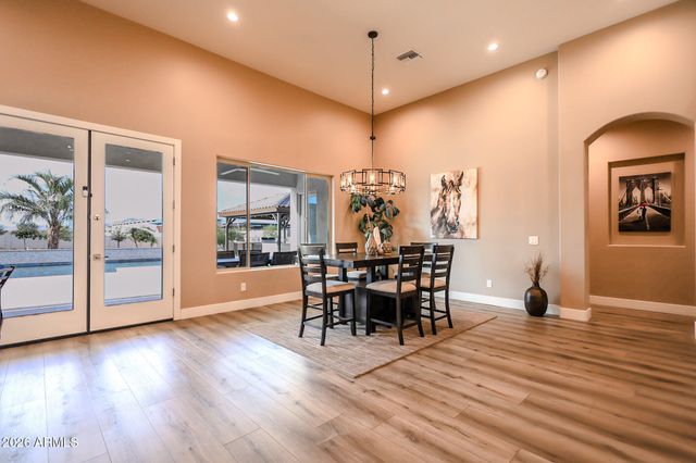 1218 E TUMBLEWEED Drive, Phoenix, AZ 85085
