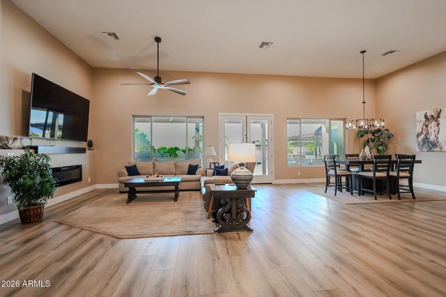 1218 E TUMBLEWEED Drive, Phoenix, AZ 85085