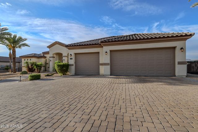 1218 E TUMBLEWEED Drive, Phoenix, AZ 85085