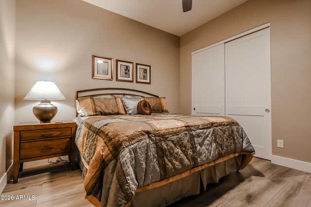 1218 E TUMBLEWEED Drive, Phoenix, AZ 85085