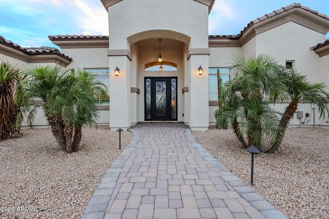1218 E TUMBLEWEED Drive, Phoenix, AZ 85085