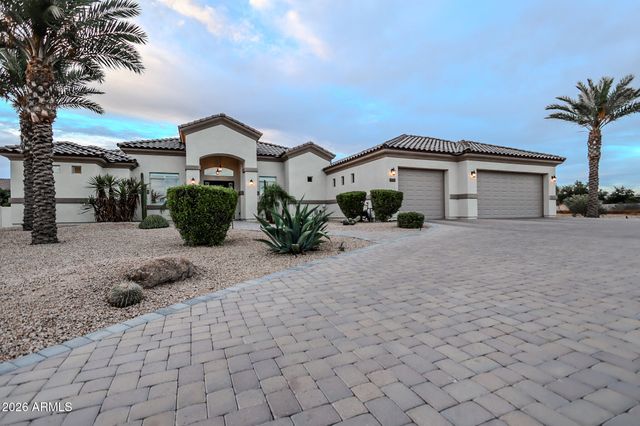 1218 E TUMBLEWEED Drive, Phoenix, AZ 85085