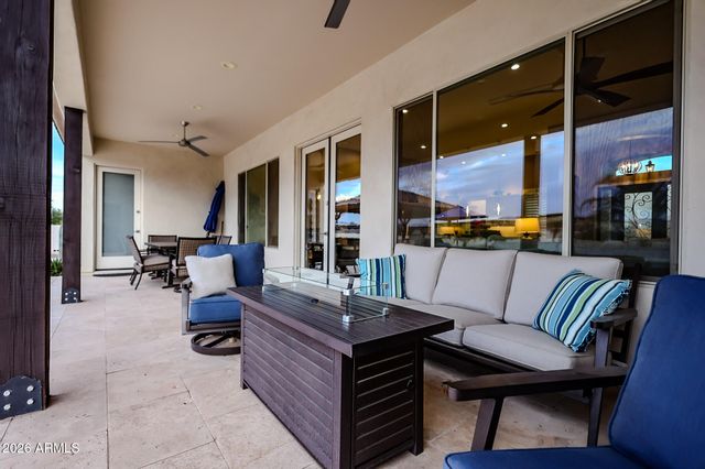 1218 E TUMBLEWEED Drive, Phoenix, AZ 85085