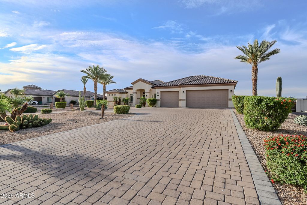 1218 E TUMBLEWEED Drive, Phoenix, AZ 85085 — photo 2