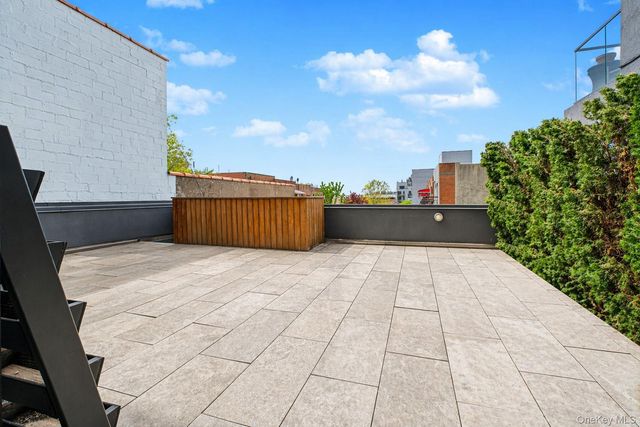 554 4th Avenue 7B, Brooklyn, NY 11215