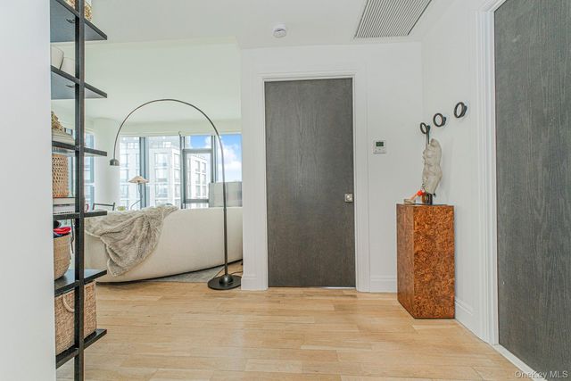 554 4th Avenue 7B, Brooklyn, NY 11215