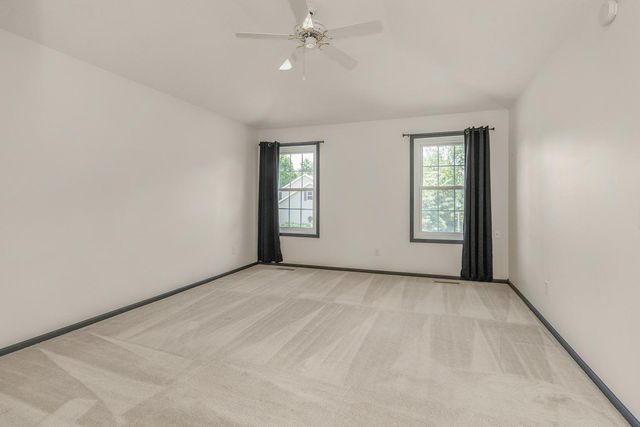 5501 Golfview Avenue N, Oakdale, MN 55128
