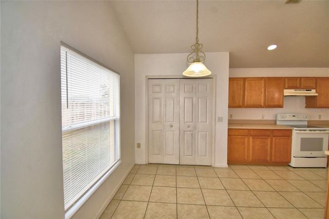 662 BASINGSTOKE COURT, Kissimmee, FL 34758