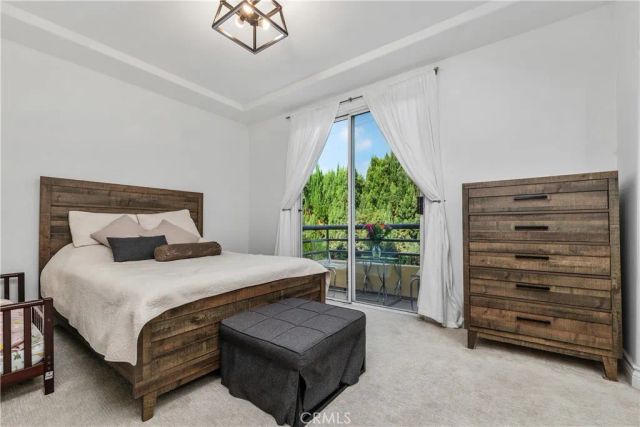 4128 Whitsett, Studio City, CA 91604