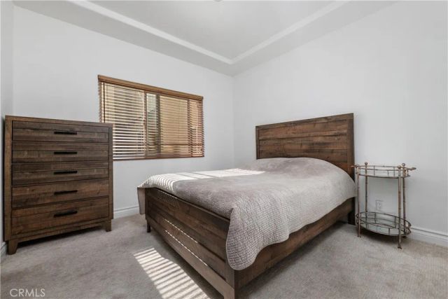 4128 Whitsett, Studio City, CA 91604