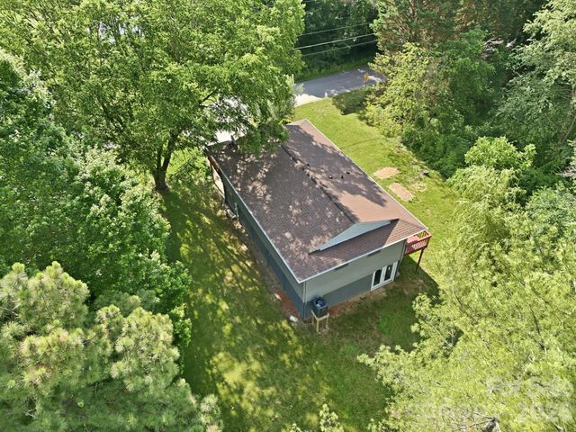 65 Spencer Street, Clyde, NC 28721