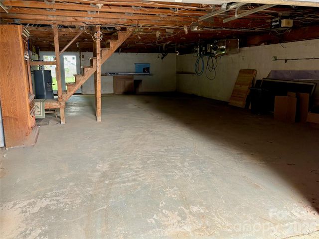 65 Spencer Street, Clyde, NC 28721