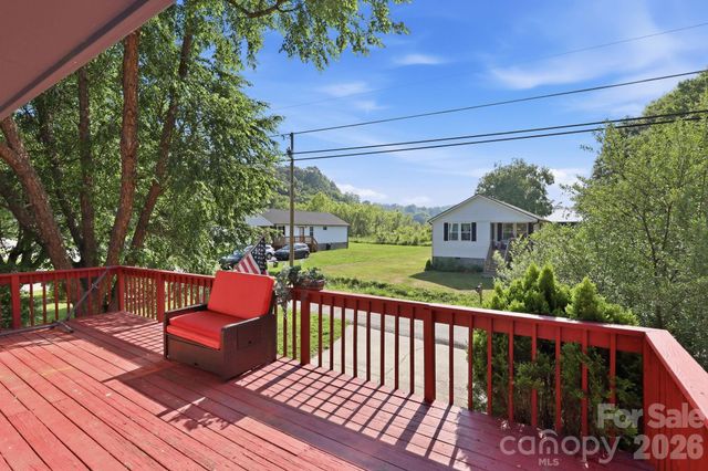 65 Spencer Street, Clyde, NC 28721