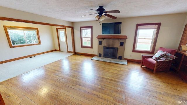 4386 E Luse Road, Monticello, IN 47960