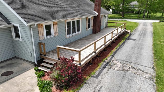 4386 E Luse Road, Monticello, IN 47960