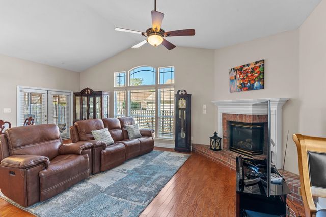 3342 Cameron Chase Drive, Tallahassee, FL 32309