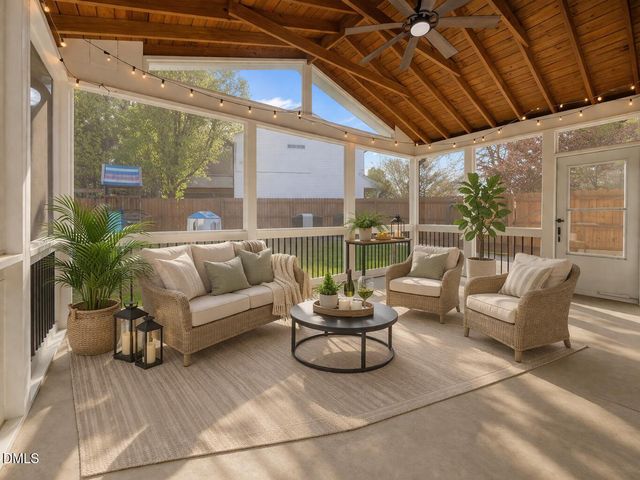 337 Texanna Way, Holly Springs, NC 27540