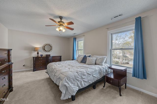 337 Texanna Way, Holly Springs, NC 27540