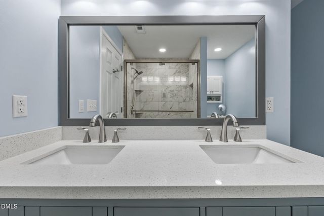 337 Texanna Way, Holly Springs, NC 27540