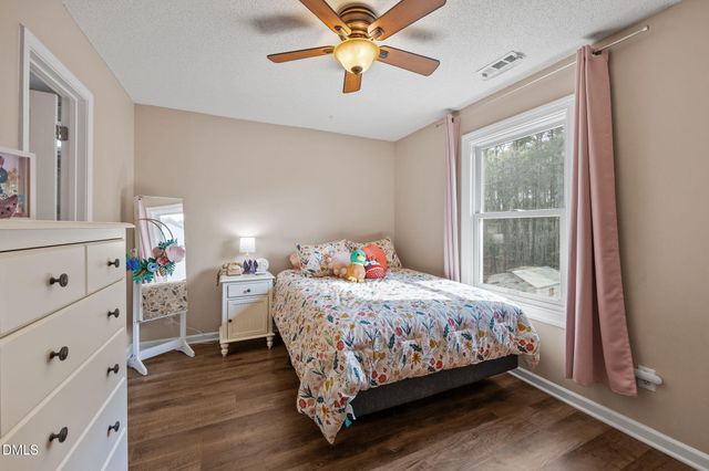 337 Texanna Way, Holly Springs, NC 27540