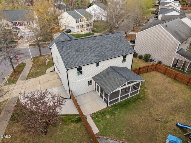 337 Texanna Way, Holly Springs, NC 27540