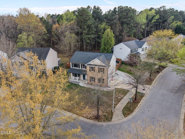 337 Texanna Way, Holly Springs, NC 27540