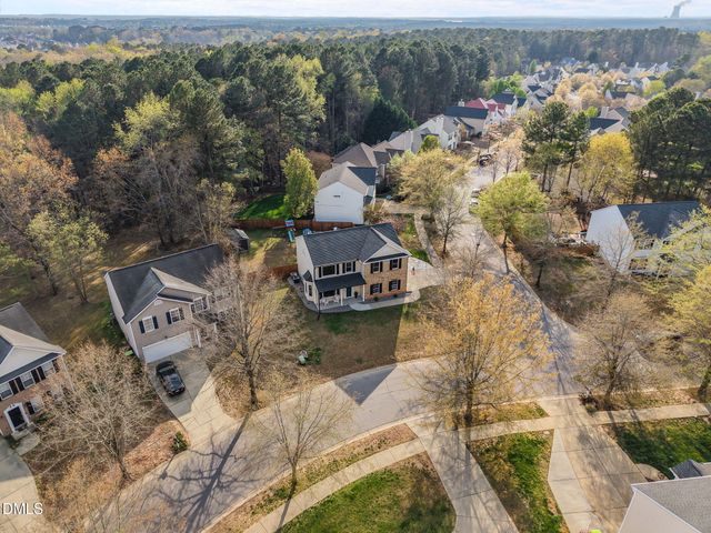 337 Texanna Way, Holly Springs, NC 27540