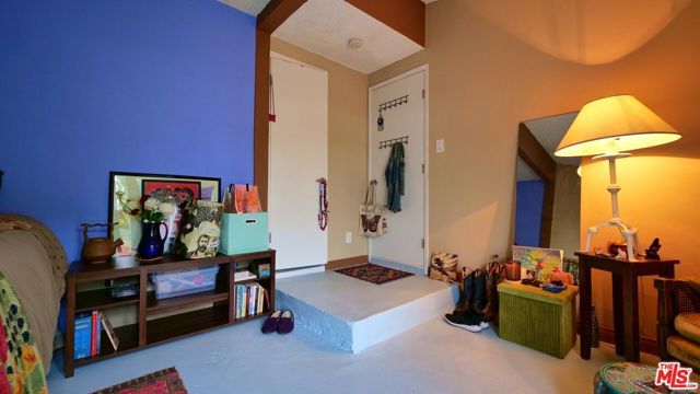 11282 Dona Lola Drive, Studio City (los Angeles), CA 91604