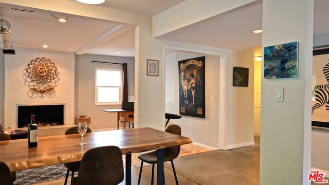 11282 Dona Lola Drive, Studio City (los Angeles), CA 91604