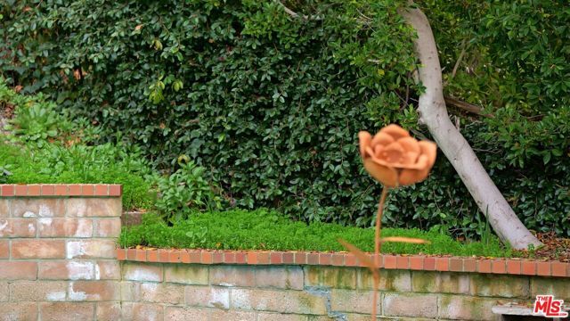 11282 Dona Lola Drive, Studio City (los Angeles), CA 91604