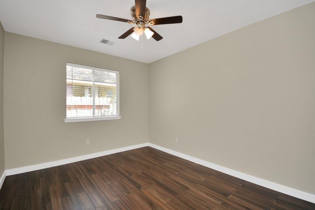 13339 Yaupon Holly Lane, Houston, TX 77044