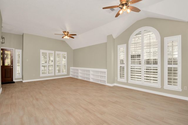13339 Yaupon Holly Lane, Houston, TX 77044