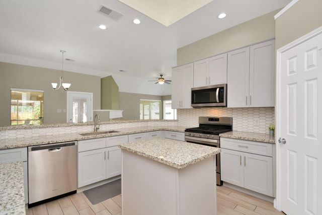 13339 Yaupon Holly Lane, Houston, TX 77044